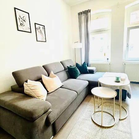 Renoviertes Apartment In Zentraler Lage - Wlan, Smart-Tv, Kueche, Balkon Und Queensize-Bett Fuer 4 Gaeste Erfurt Eksteriør billede