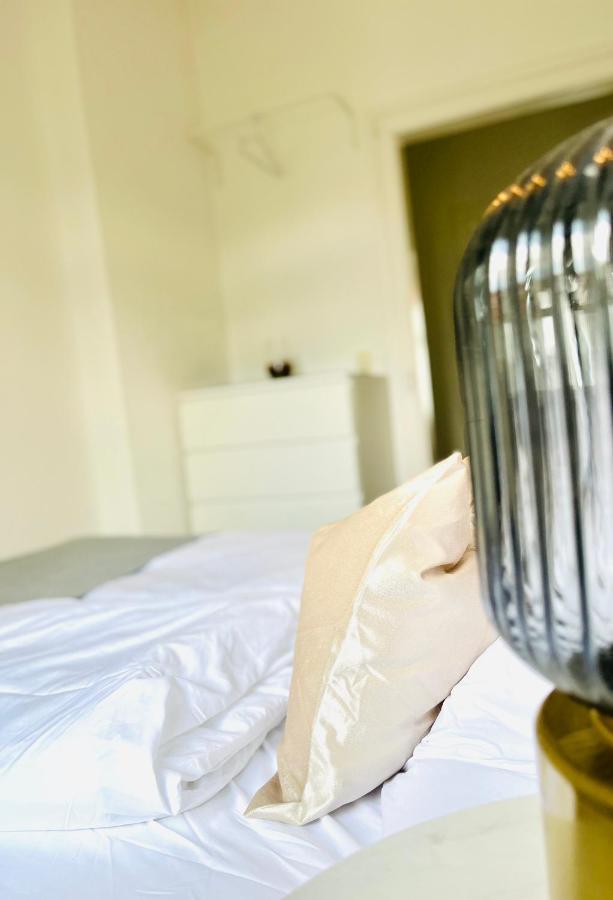 Zentrales Apartment: Modernisiert Mit Wlan, Smart-tv Und Balkon *